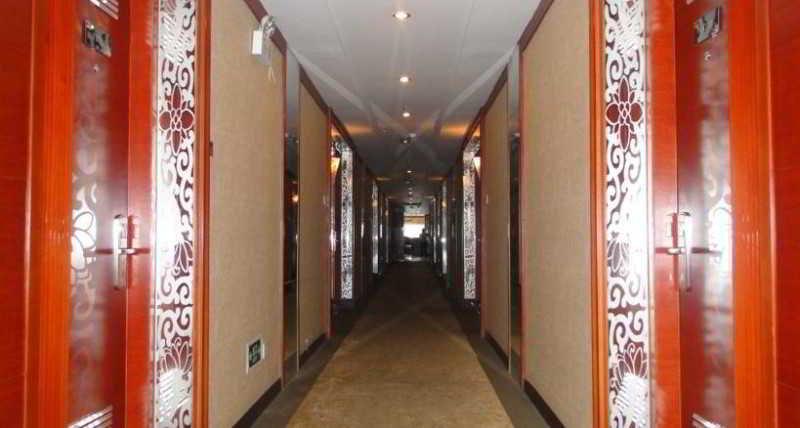 Bluesky Hotel Guangzhou Exterior photo