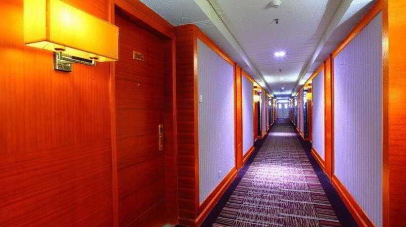 Bluesky Hotel Guangzhou Exterior photo