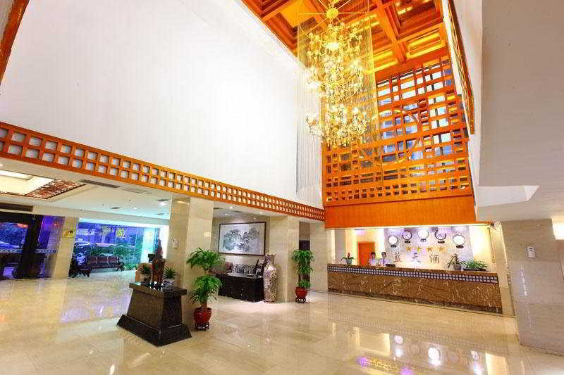 Bluesky Hotel Guangzhou Exterior photo
